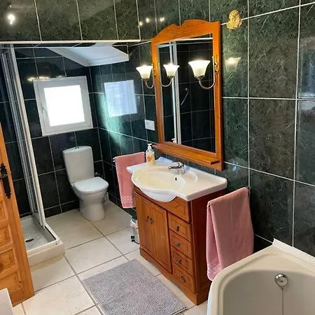 Villa Casa Serenita Charming With Swimming Pool